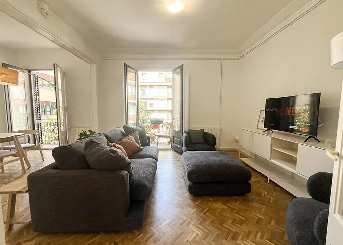Cycle Haven Apt In Girona Center