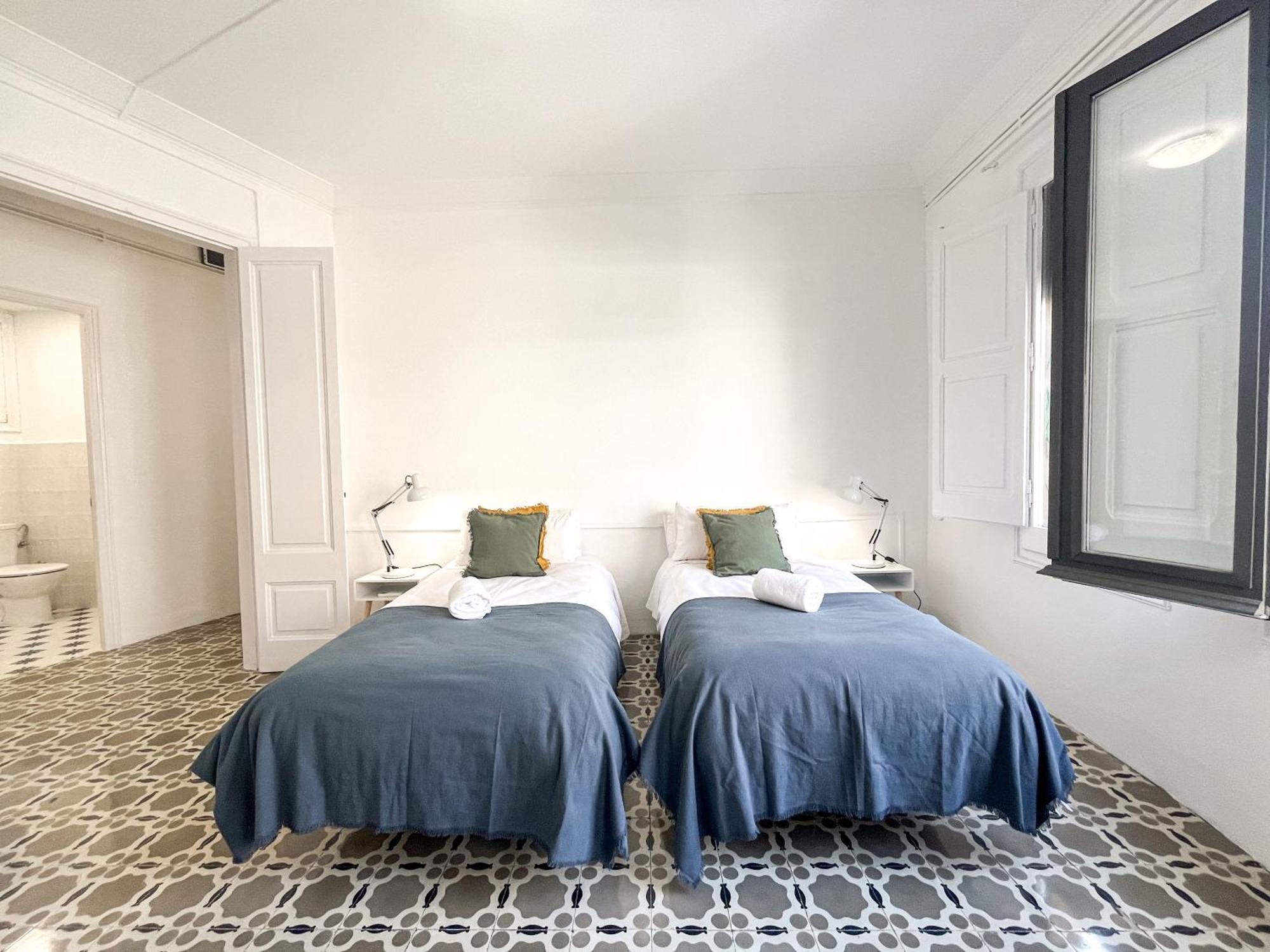 Cycle Haven In Center Apartment